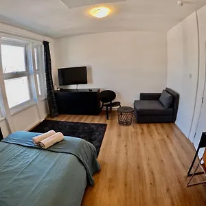  Apartamento Lovely One Bedroom Flat Reino Unido