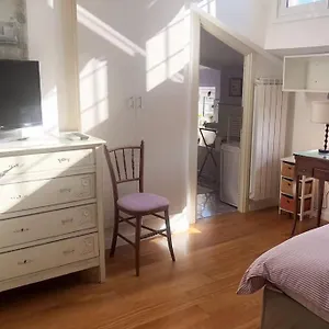  Apartamento Lovely Independent Mini-apartment In Italia