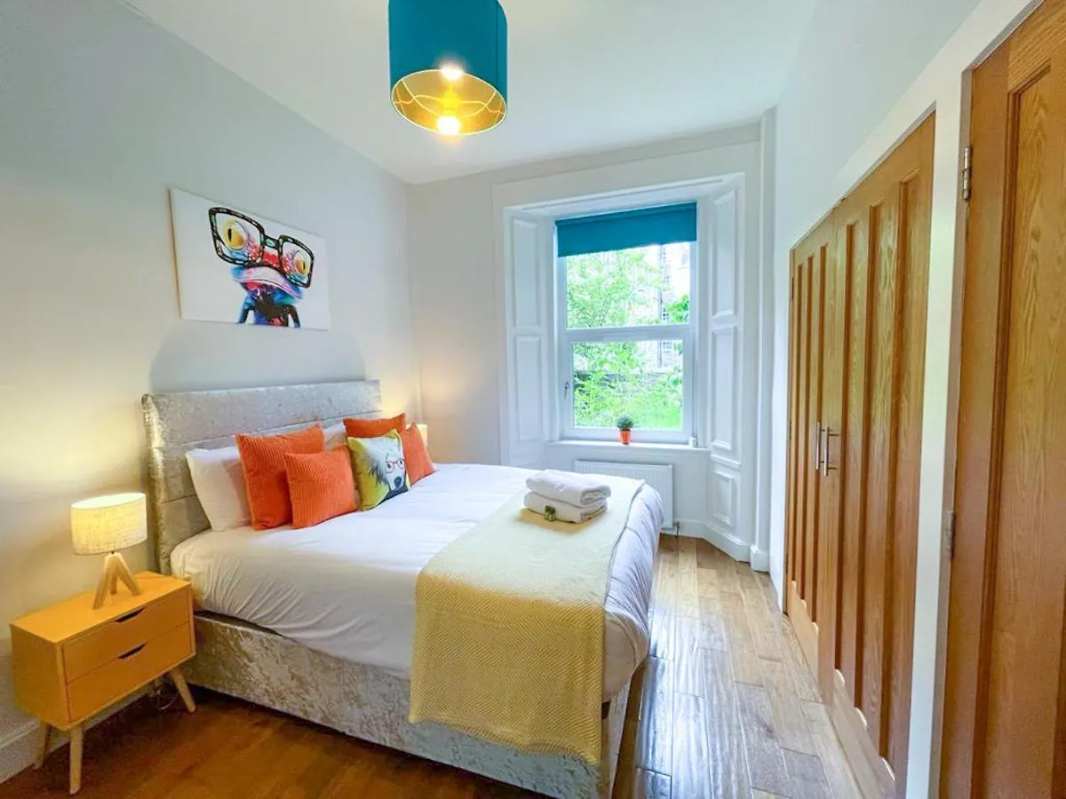 Desirable 2 Bed Apt Near Edinburgh Castle Storbritannien