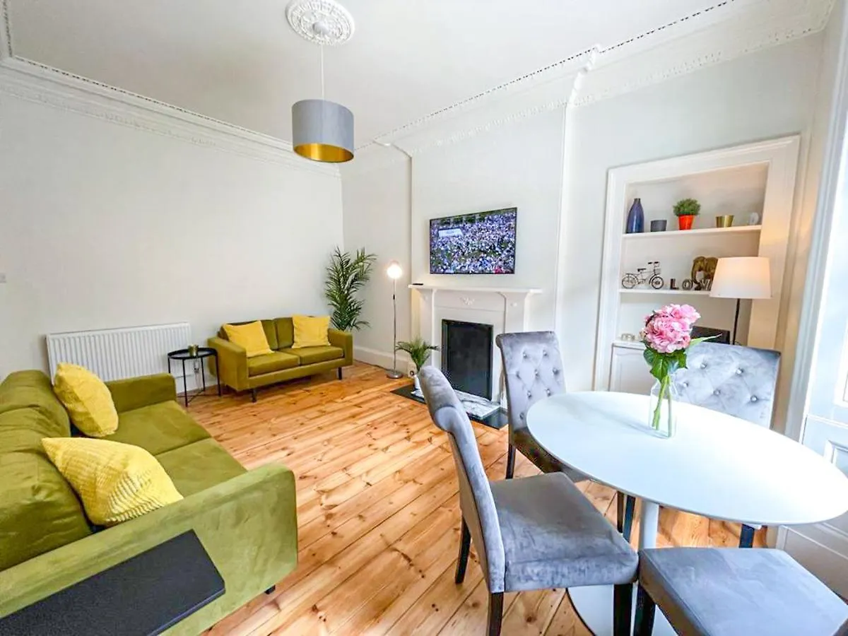 Desirable 2 Bed Apt Near Edinburgh Castle 0*,  Verenigd Koninkrijk